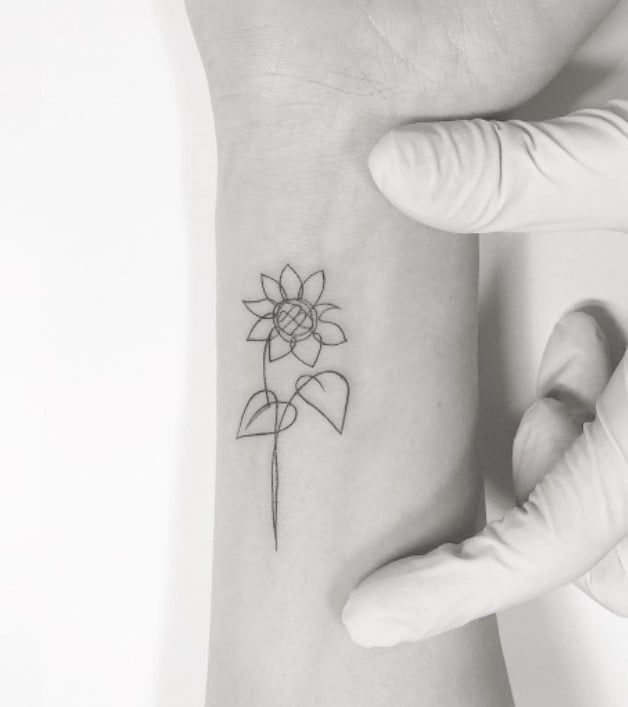 bloem tattoo